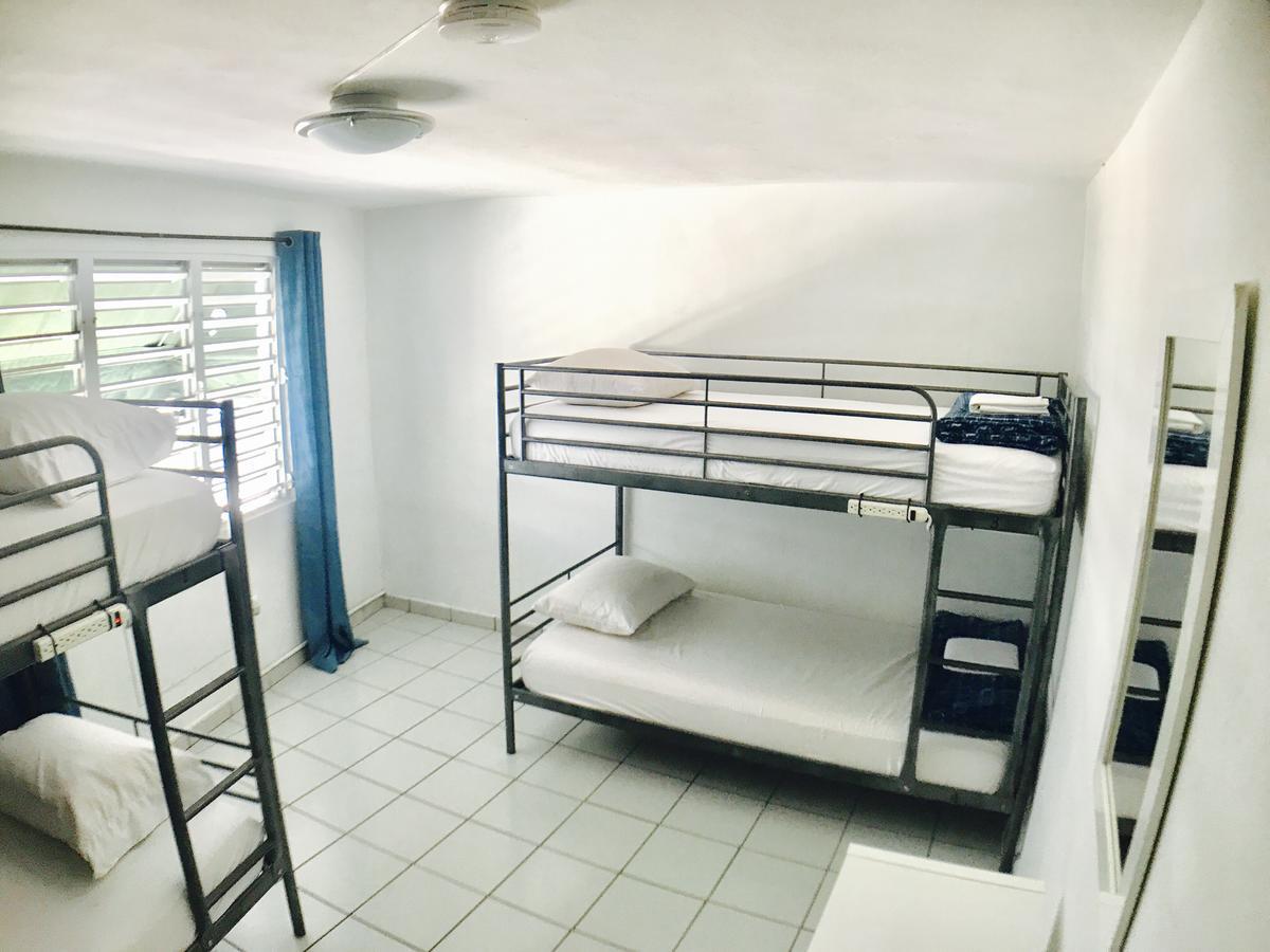 Mango Mansion - International Hostel Сан-Хуан Экстерьер фото