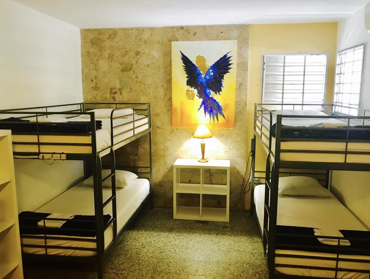 Mango Mansion - International Hostel Сан-Хуан Экстерьер фото
