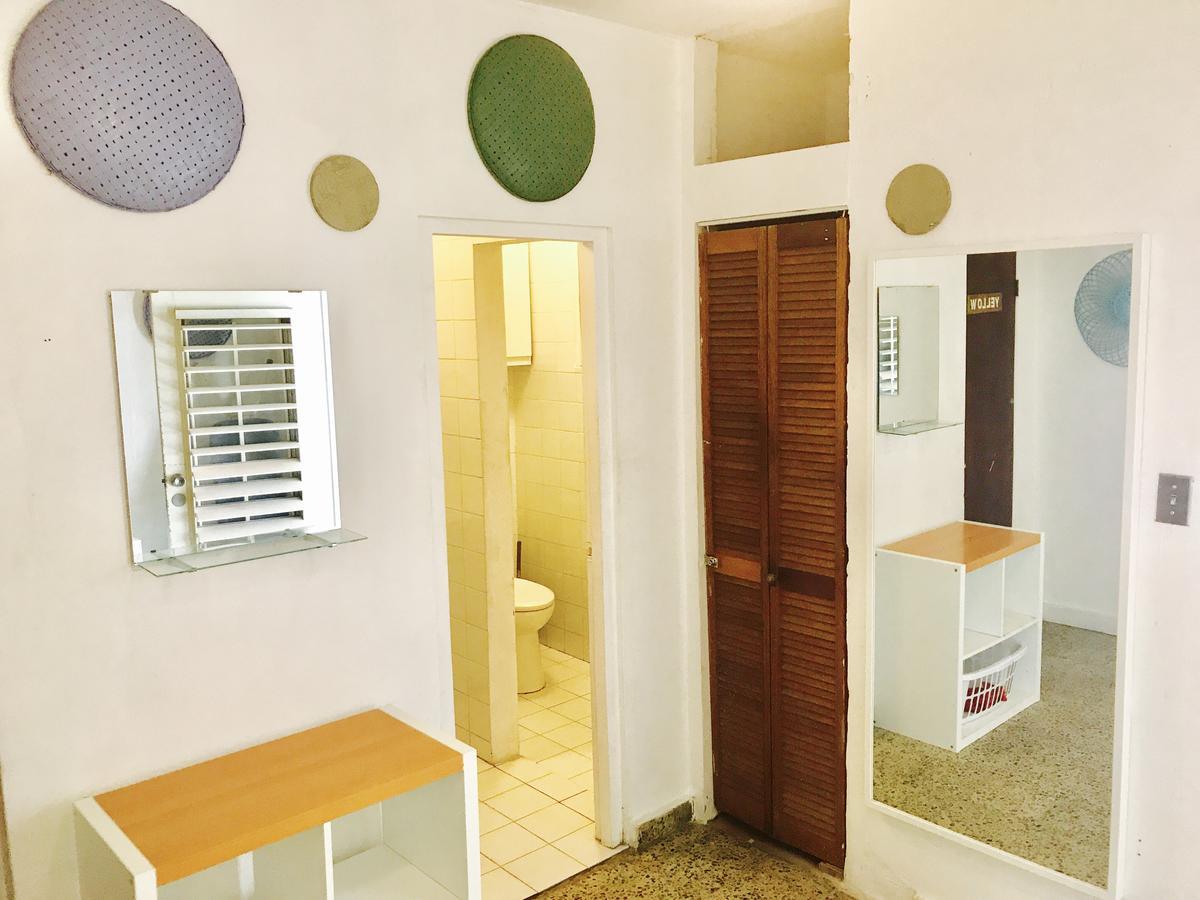Mango Mansion - International Hostel Сан-Хуан Экстерьер фото